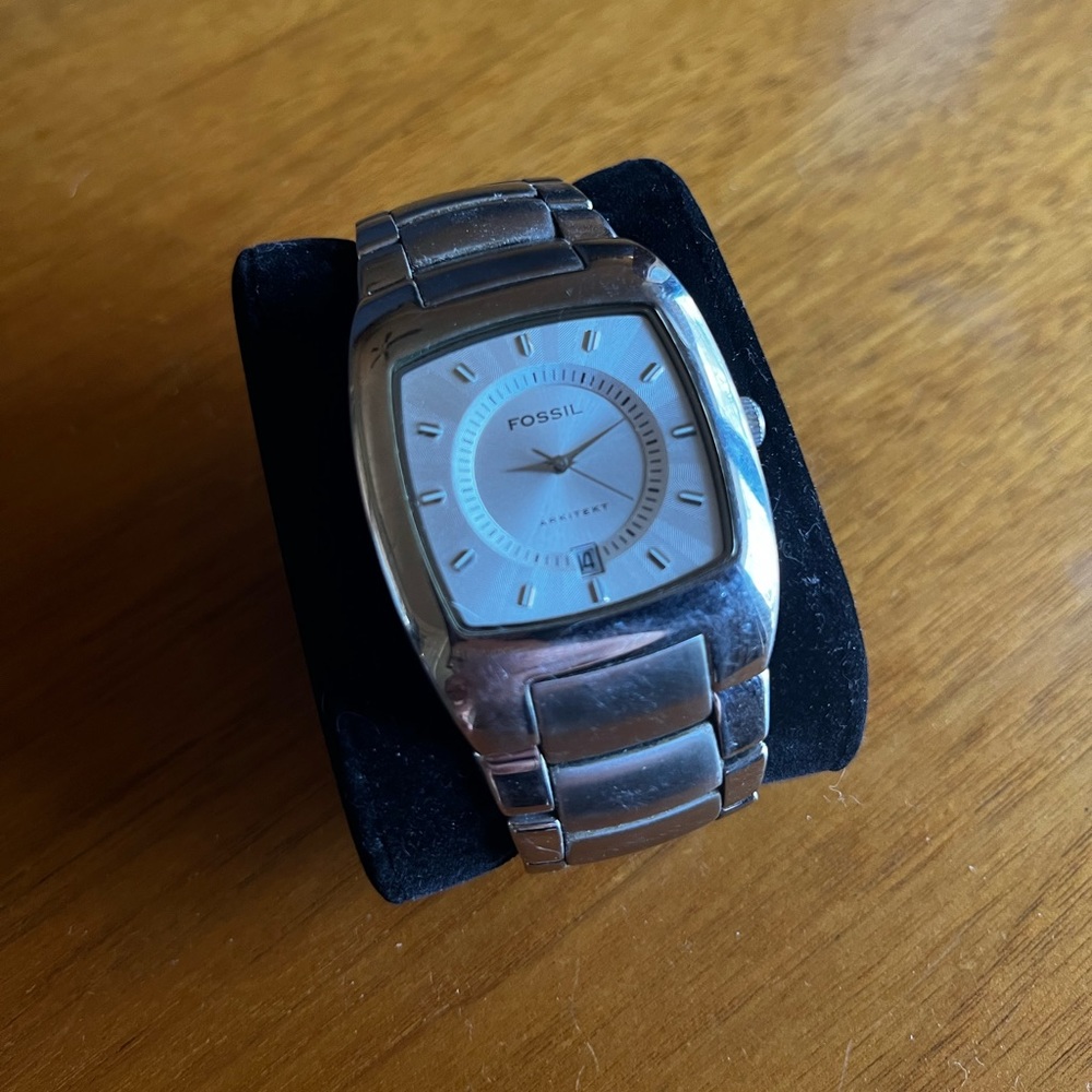 Men’s Silver Fossil Watch